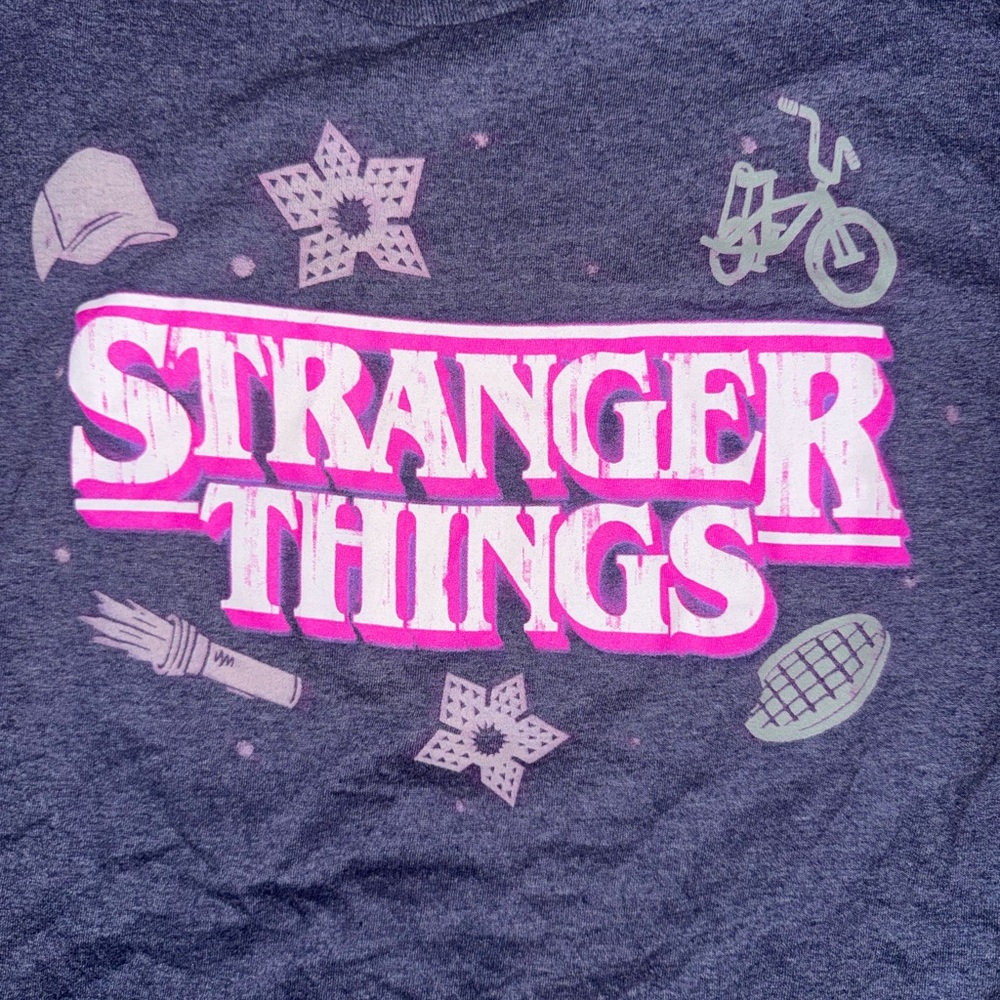 Stranger Things T-Shirt - Picture 3 of 5